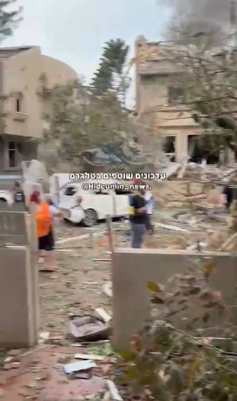 İran'ın vurduğu Tel Aviv'de hasar gün ağarınca ortaya çıktı 2